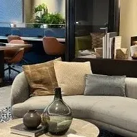 新たなビジネス拠点