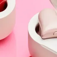 ハート型イヤホン登場