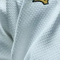 村尾三四郎選手契約