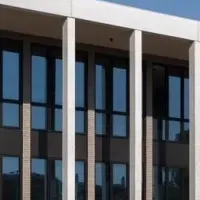 ビオメディコ大学入学