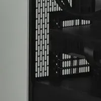 洗練のPCケース登場