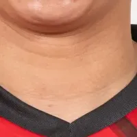 中村翼選手契約更新