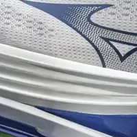 MIZUNO NEO ZEN 2発売