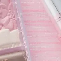 春の新色チークとルージュ