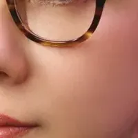 女性初を超えて