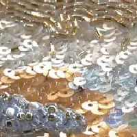 SWIMAYAの刺繍世界