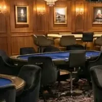 ポーカー業界の変革