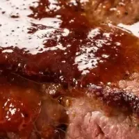 豪華ブッフェを喜ぶ