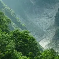 谷川岳ヨッホの足水