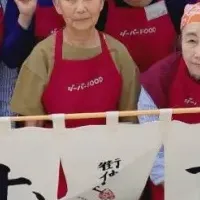 シニア中心の食堂オープン