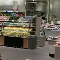 中野にサミットオープン