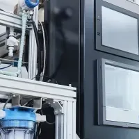 ライノフラックスの挑戦