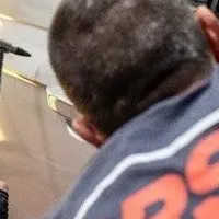 未来の車両修理