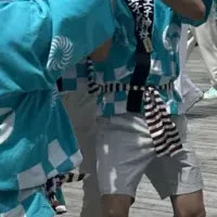 厄祓いの神輿と獅子舞